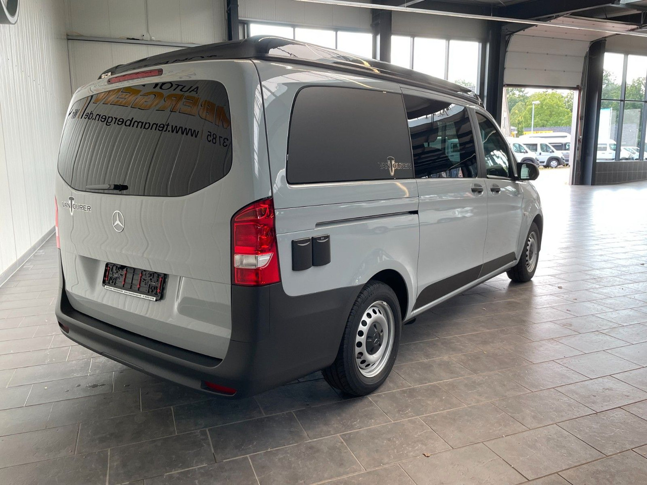 Mercedes-Benz Vito VanTourer Urban "Comfort" Camper Küche AHK - Campervan: foto 5 Mercedes-Benz Vito VanTourer Urban "Comfort" Camper Küche AHK - Campervan: foto 5