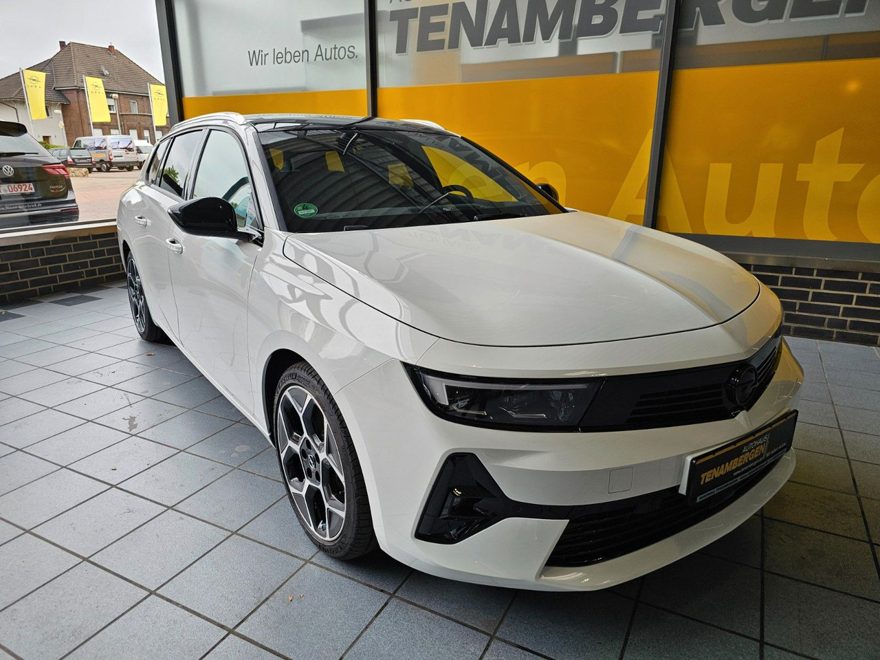 Opel Astra L 1.5 Ultimate Schiebedach Memory ACC AHK - Automóvel: foto 4 Opel Astra L 1.5 Ultimate Schiebedach Memory ACC AHK - Automóvel: foto 4