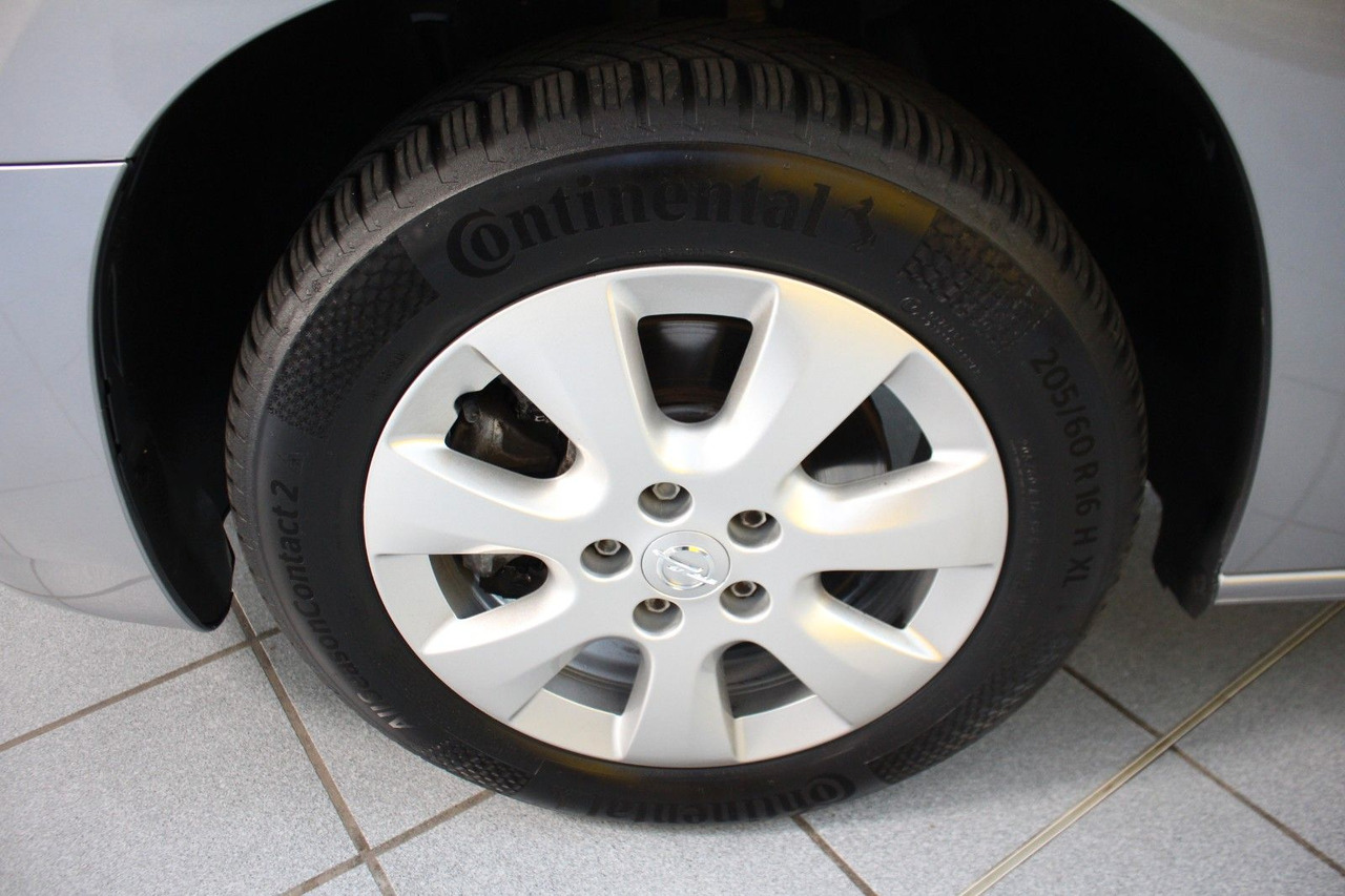 Furgão de passageiros Opel Combo Life E Elegance 180°Kamera Allwetter DAB: foto 18 Furgão de passageiros Opel Combo Life E Elegance 180°Kamera Allwetter DAB: foto 18
