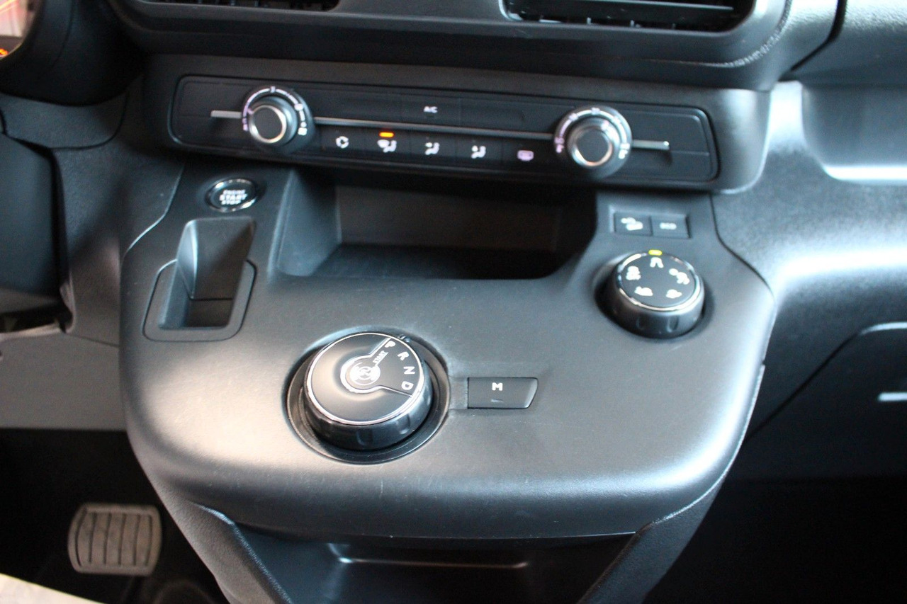 Furgão de passageiros Opel Combo Life E Elegance 180°Kamera Allwetter DAB: foto 12 Furgão de passageiros Opel Combo Life E Elegance 180°Kamera Allwetter DAB: foto 12