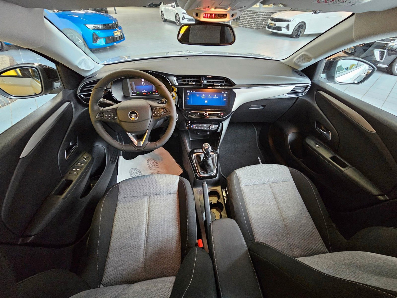 Opel Corsa F 1.2 Sitz-Lenkradheizung Kamera Allwetter - Automóvel: foto 5 Opel Corsa F 1.2 Sitz-Lenkradheizung Kamera Allwetter - Automóvel: foto 5