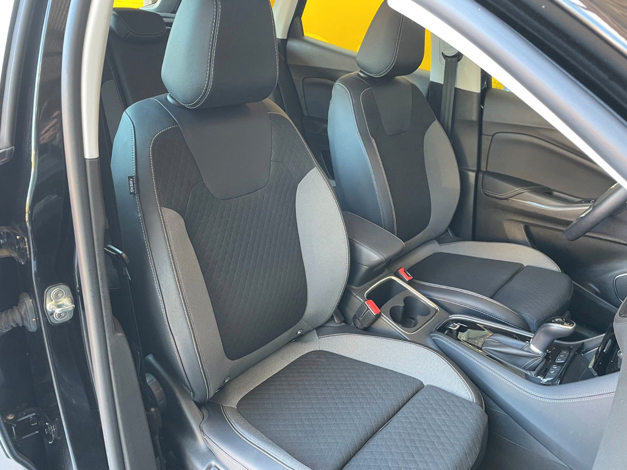 SUV Opel Grandland (X) Elegance Kamera Sitz- & Lenkradhzg: foto 6
