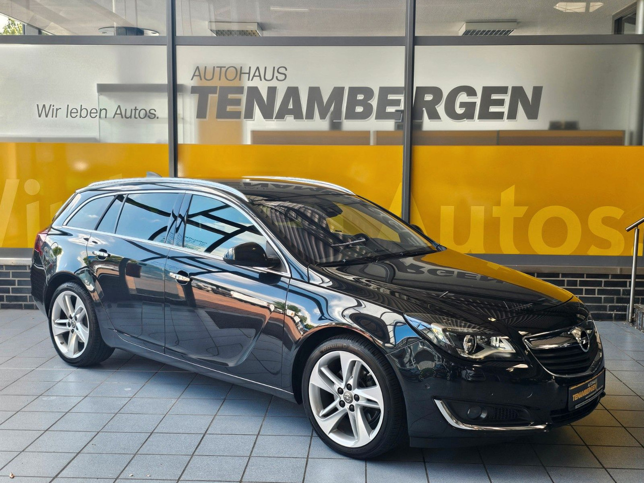 Opel Insignia A Business Innovation AHK ACC Leder Nav - Automóvel: foto 1 Opel Insignia A Business Innovation AHK ACC Leder Nav - Automóvel: foto 1