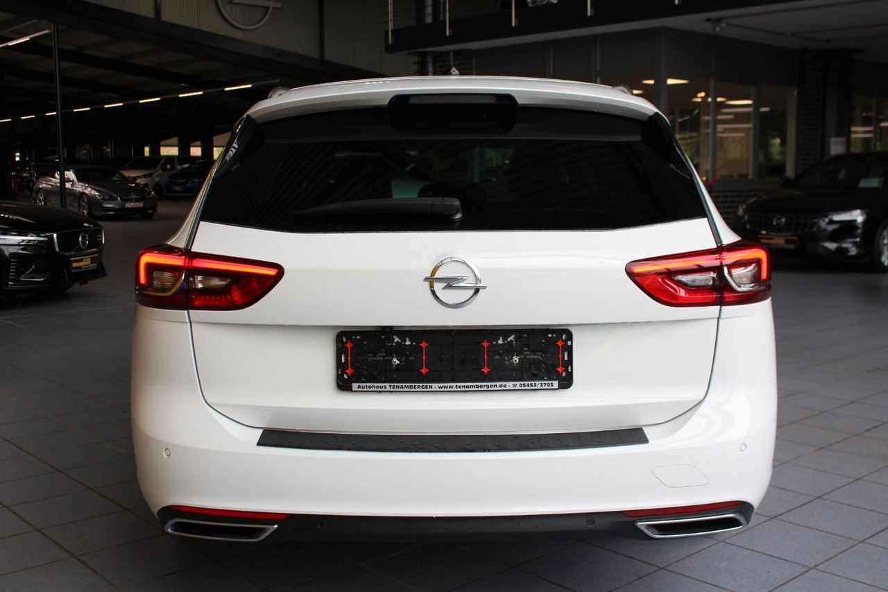 Opel Insignia B ST 4x4 Leder Massage Bose Matrix AHK - Automóvel: foto 5 Opel Insignia B ST 4x4 Leder Massage Bose Matrix AHK - Automóvel: foto 5