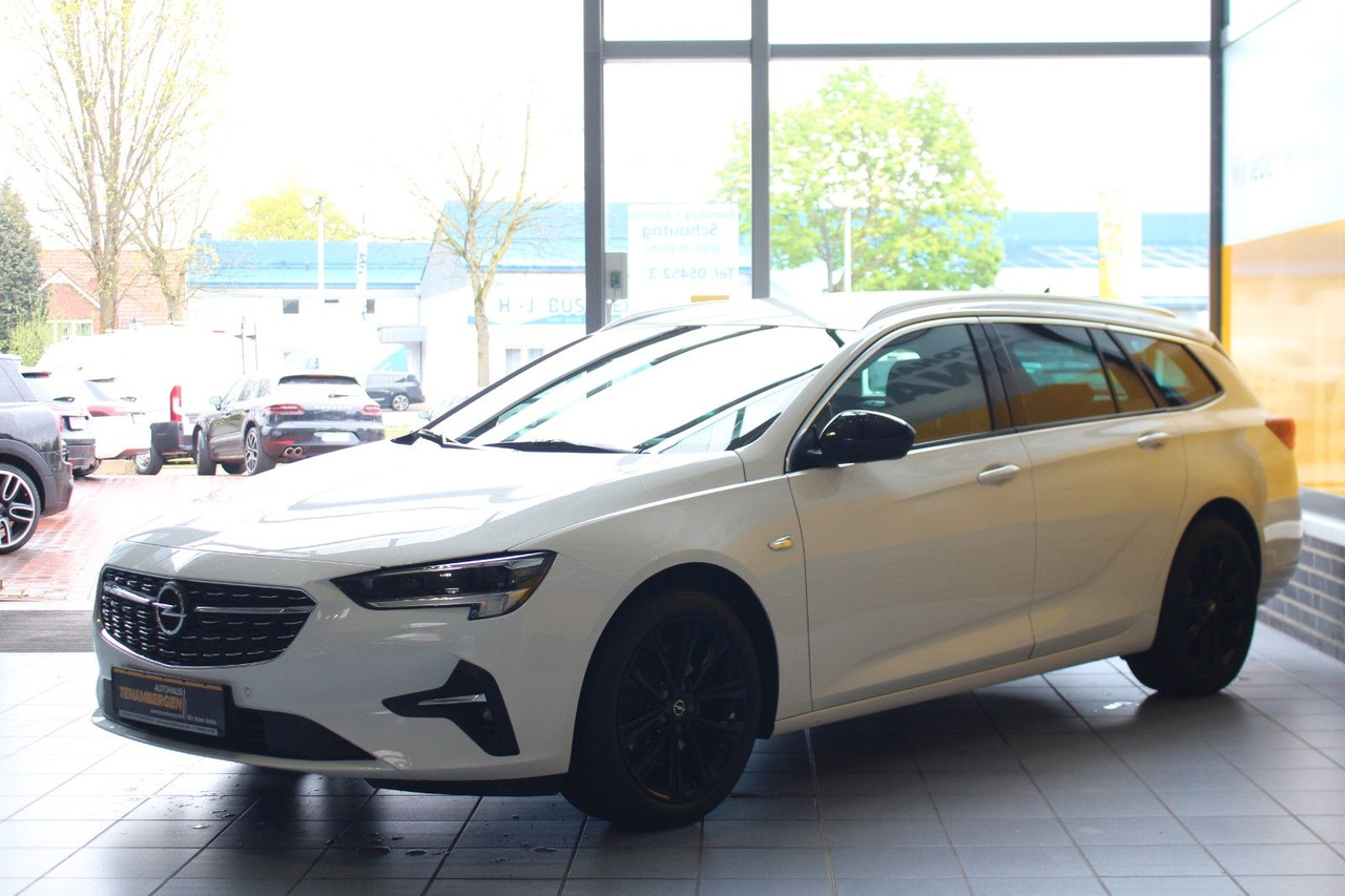 Opel Insignia B ST 4x4 Leder Massage Bose Matrix AHK - Automóvel: foto 4 Opel Insignia B ST 4x4 Leder Massage Bose Matrix AHK - Automóvel: foto 4