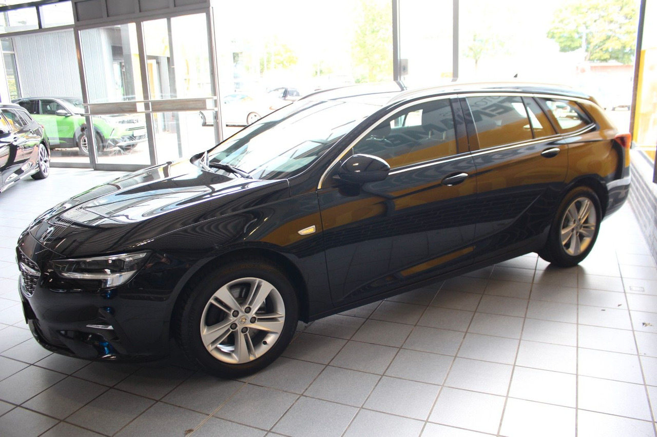 Opel Insignia B ST AT-9 Elegance IntelliLux-LED AGR - Automóvel: foto 5 Opel Insignia B ST AT-9 Elegance IntelliLux-LED AGR - Automóvel: foto 5