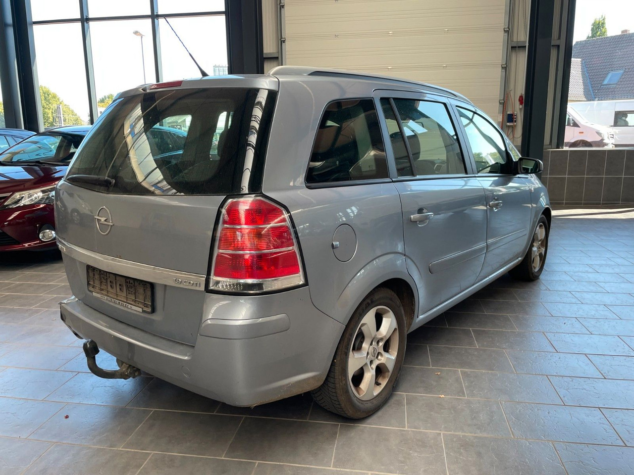 Opel Zafira B Edition - Furgão de passageiros: foto 3 Opel Zafira B Edition - Furgão de passageiros: foto 3