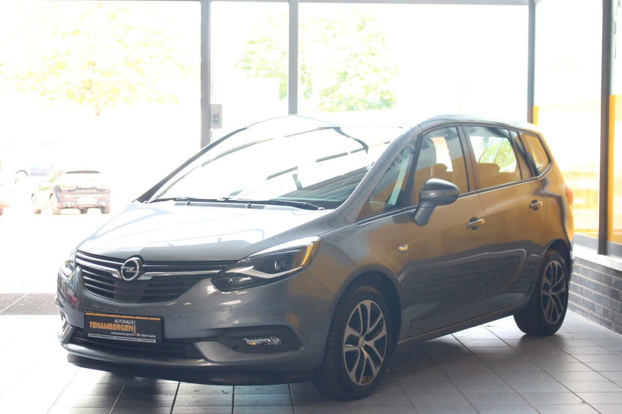 Opel Zafira C Business Edition S/S Kamera LED Navi - Furgão de passageiros: foto 4 Opel Zafira C Business Edition S/S Kamera LED Navi - Furgão de passageiros: foto 4