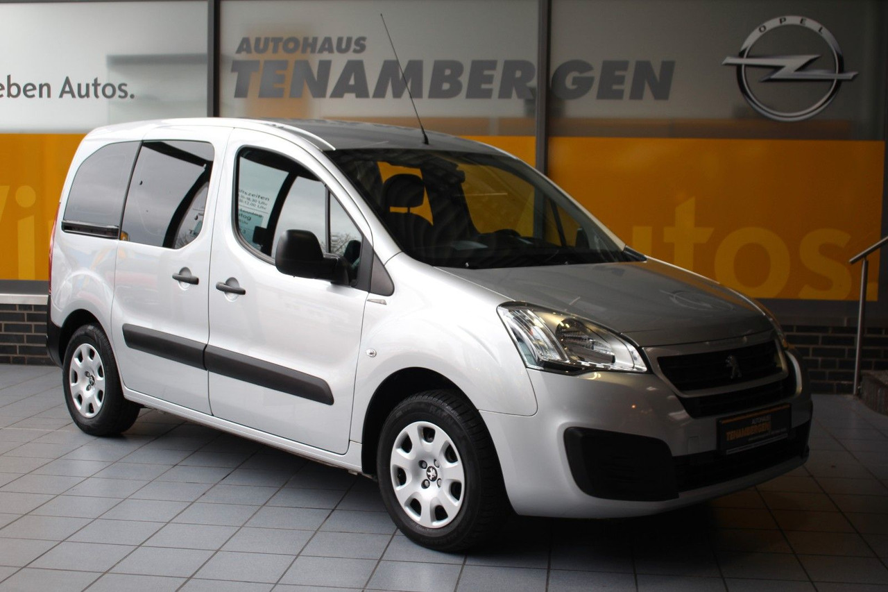 Peugeot Partner Tepee Active Bluetooth Klima AHK - Furgão de passageiros: foto 1 Peugeot Partner Tepee Active Bluetooth Klima AHK - Furgão de passageiros: foto 1