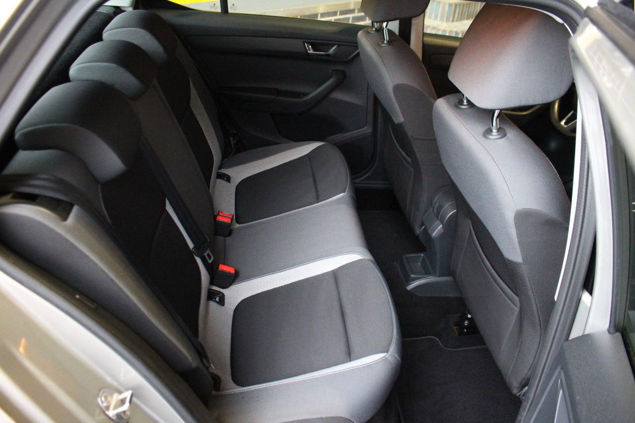 Hatchback Skoda Fabia Ambition Klima Tempomat Bluetooth: foto 9