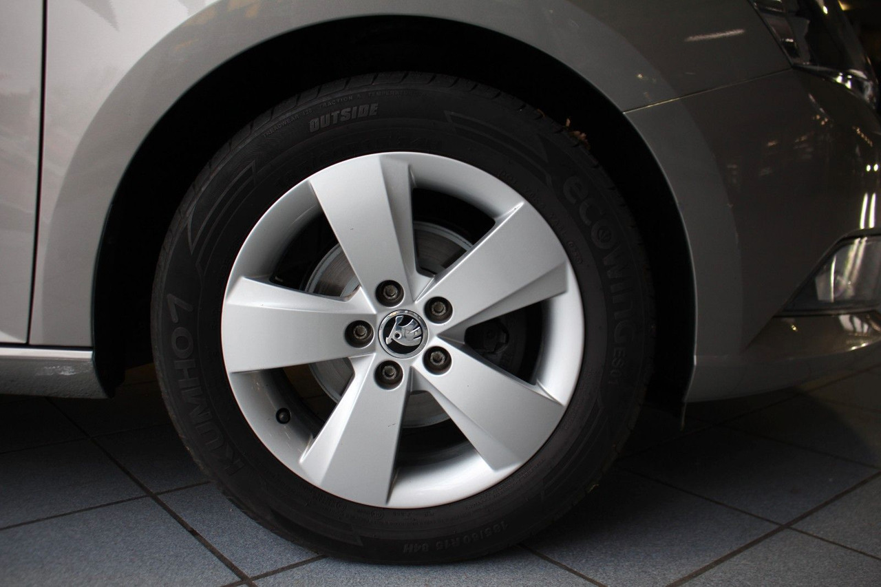 Hatchback Skoda Fabia Ambition Klima Tempomat Bluetooth: foto 16