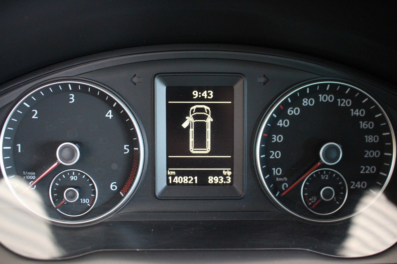 Volkswagen T5 California Comf. 2.0 DSG AT-Motor Markise AHK - Furgão de passageiros: foto 5 Volkswagen T5 California Comf. 2.0 DSG AT-Motor Markise AHK - Furgão de passageiros: foto 5