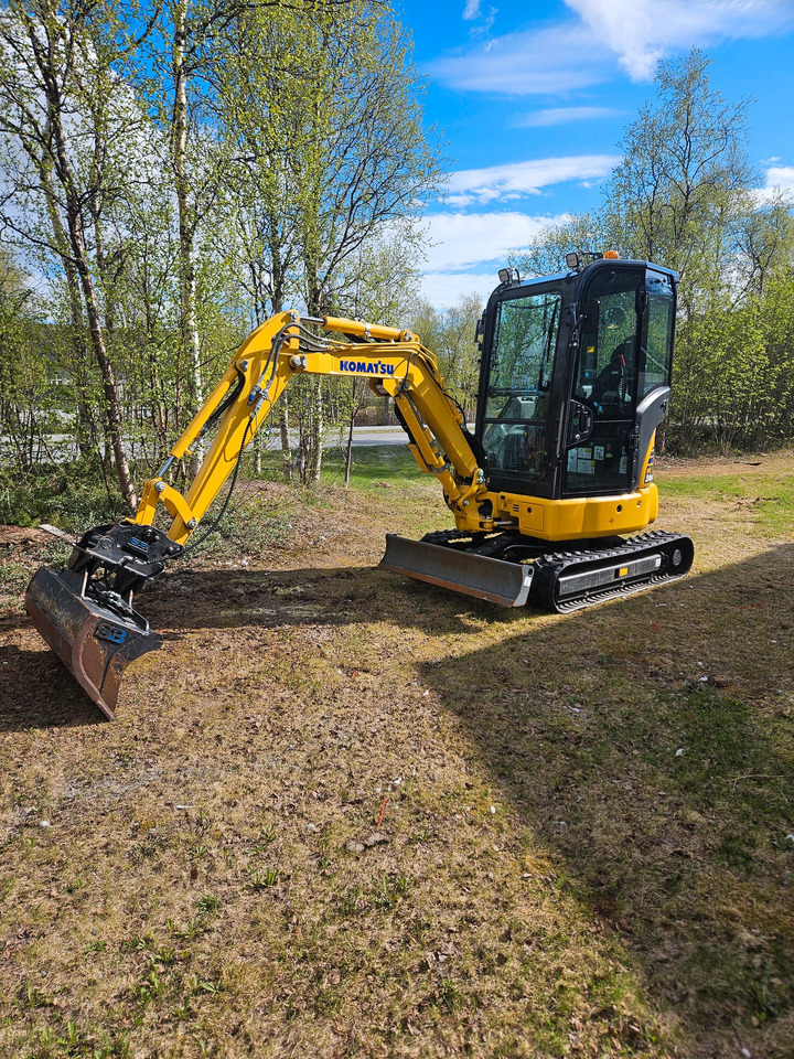 Komatsu PC24MR - Mini escavadeira: foto 1 Komatsu PC24MR - Mini escavadeira: foto 1