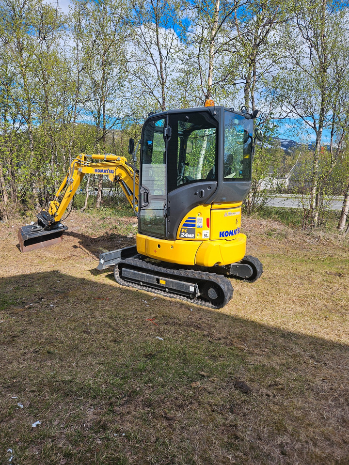 Komatsu PC24MR - Mini escavadeira: foto 2 Komatsu PC24MR - Mini escavadeira: foto 2