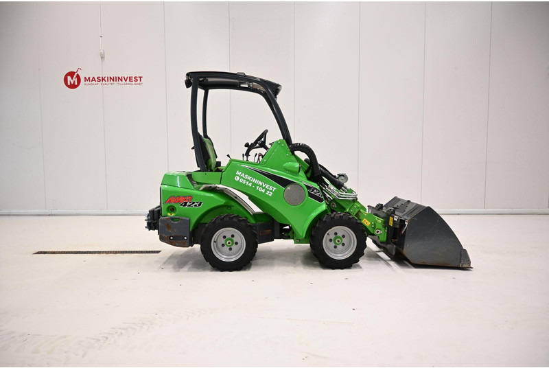 Avant 423 - Pá carregadora de rodas: foto 4 Avant 423 - Pá carregadora de rodas: foto 4