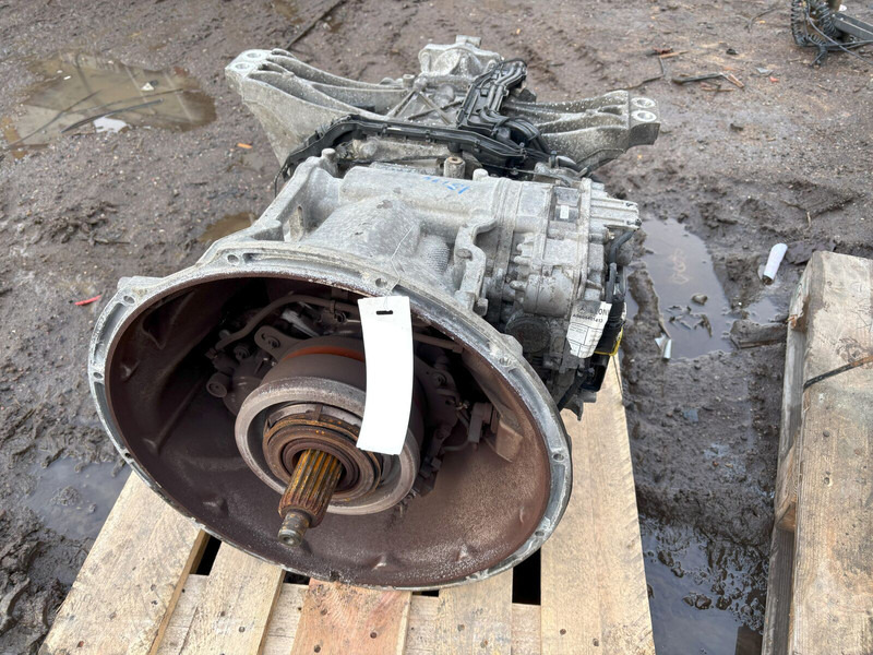 Mercedes-Benz G211-12 - Caixa de velocidade: foto 4 Mercedes-Benz G211-12 - Caixa de velocidade: foto 4