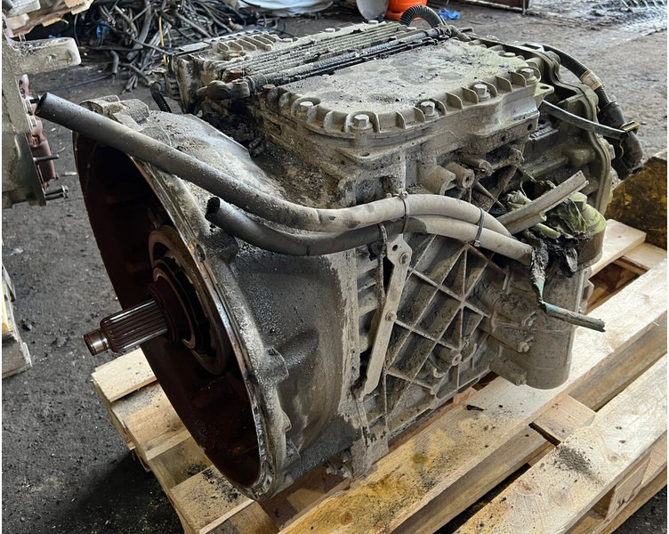 Volvo AT2612E - Caixa de velocidade: foto 2 Volvo AT2612E - Caixa de velocidade: foto 2