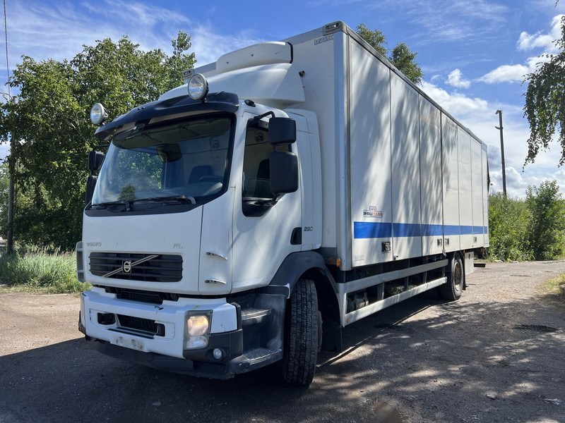 Volvo FL 290 - Camião furgão: foto 1 Volvo FL 290 - Camião furgão: foto 1