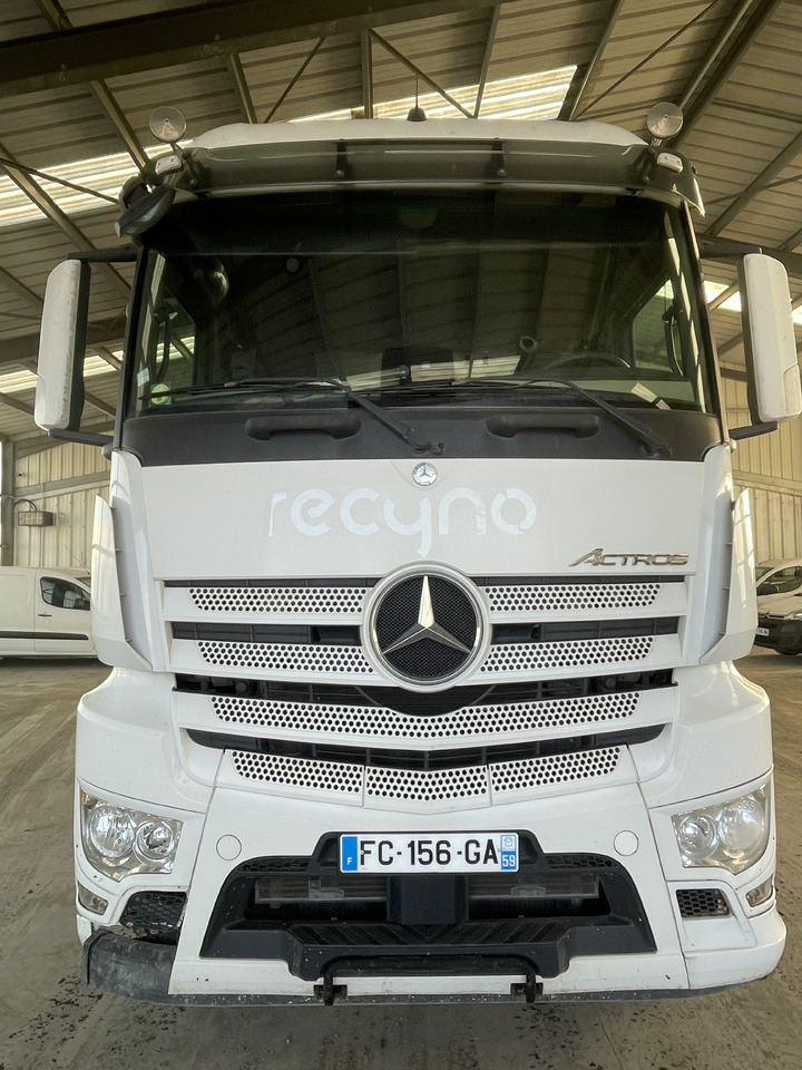 MERCEDES 1848 - Tractor: foto 1 MERCEDES 1848 - Tractor: foto 1