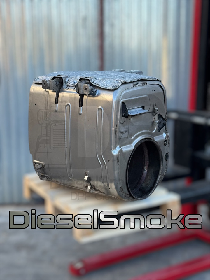 DAF XF 106 lift Catalyst SCR DOC XF - Conversor catalítico: foto 2 DAF XF 106 lift Catalyst SCR DOC XF - Conversor catalítico: foto 2