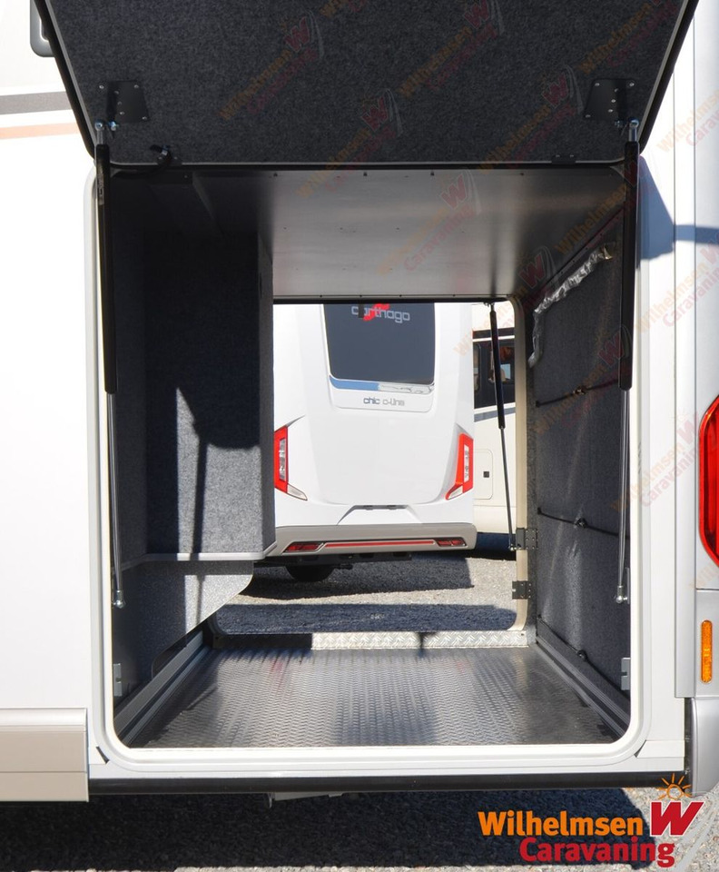 Carthago chic e-line I 50 LE Sky*2xTV*4,8 T*51159 Rabat - Autocaravana integral: foto 4 Carthago chic e-line I 50 LE Sky*2xTV*4,8 T*51159 Rabat - Autocaravana integral: foto 4