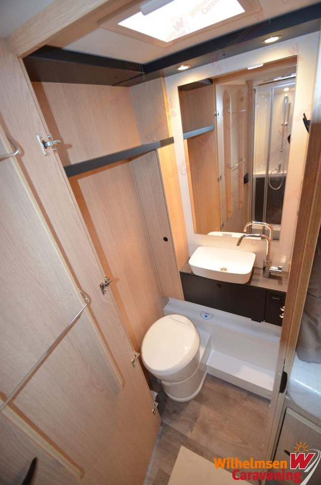 Autocaravana perfilada Sunlight Adventure T Ford 680  TV*SAT*Autom.*RFK*Xenon: foto 11