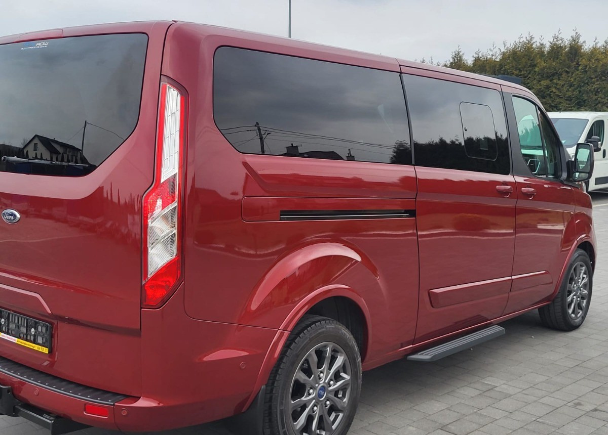 Ford Tourneo Custom Bezwypadkowy Serwisowany Automatik Tytanium X - Minibus, Furgão de passageiros: foto 4 Ford Tourneo Custom Bezwypadkowy Serwisowany Automatik Tytanium X - Minibus, Furgão de passageiros: foto 4
