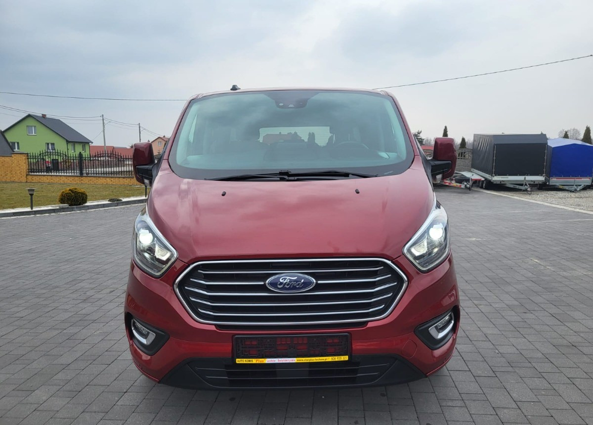Ford Tourneo Custom Bezwypadkowy Serwisowany Automatik Tytanium X - Minibus, Furgão de passageiros: foto 5 Ford Tourneo Custom Bezwypadkowy Serwisowany Automatik Tytanium X - Minibus, Furgão de passageiros: foto 5