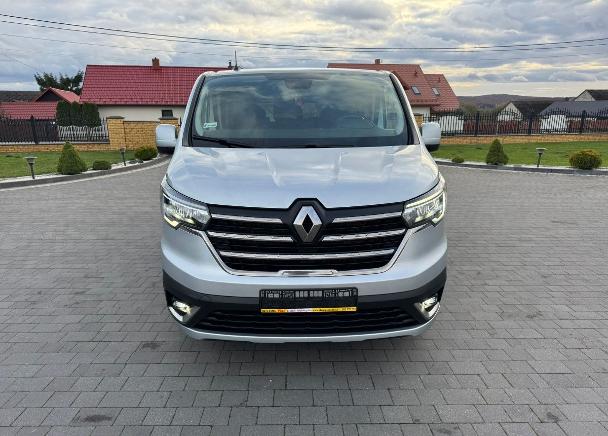 Renault Trafic 2.0 150 ps. Bezwypadkowy Salonowy Serwisowany - Minibus, Furgão de passageiros: foto 2 Renault Trafic 2.0 150 ps. Bezwypadkowy Salonowy Serwisowany - Minibus, Furgão de passageiros: foto 2