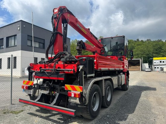 Mercedes-Benz AROCS 3552 963-2F Epsilon M100L86 Kran ? Leistungsstarker Holzladekran mit hoher Reichweite - Camião grua: foto 4 Mercedes-Benz AROCS 3552 963-2F Epsilon M100L86 Kran ? Leistungsstarker Holzladekran mit hoher Reichweite - Camião grua: foto 4