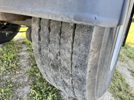 Schwarzmüller SPA 1/E/- - Semi-reboque de lona: foto 5 Schwarzmüller SPA 1/E/- - Semi-reboque de lona: foto 5