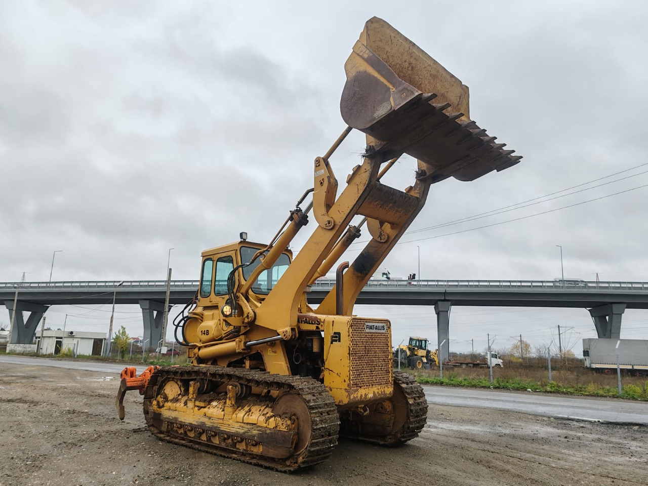 Fiat Allis FL14B - Pá carregadoras de rastos: foto 4 Fiat Allis FL14B - Pá carregadoras de rastos: foto 4