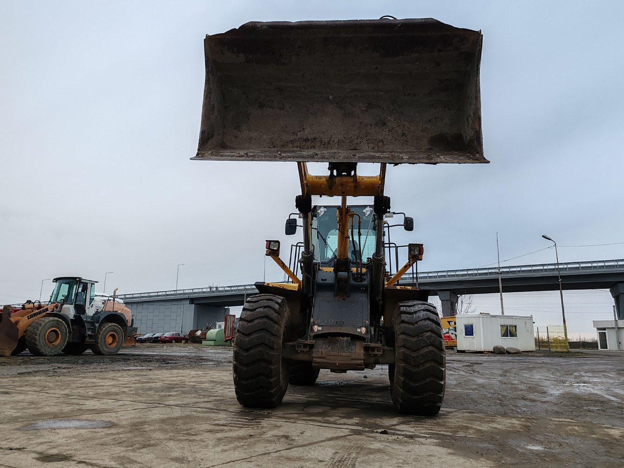 KOMATSU WA 380-S - Pá carregadora de rodas: foto 3 KOMATSU WA 380-S - Pá carregadora de rodas: foto 3