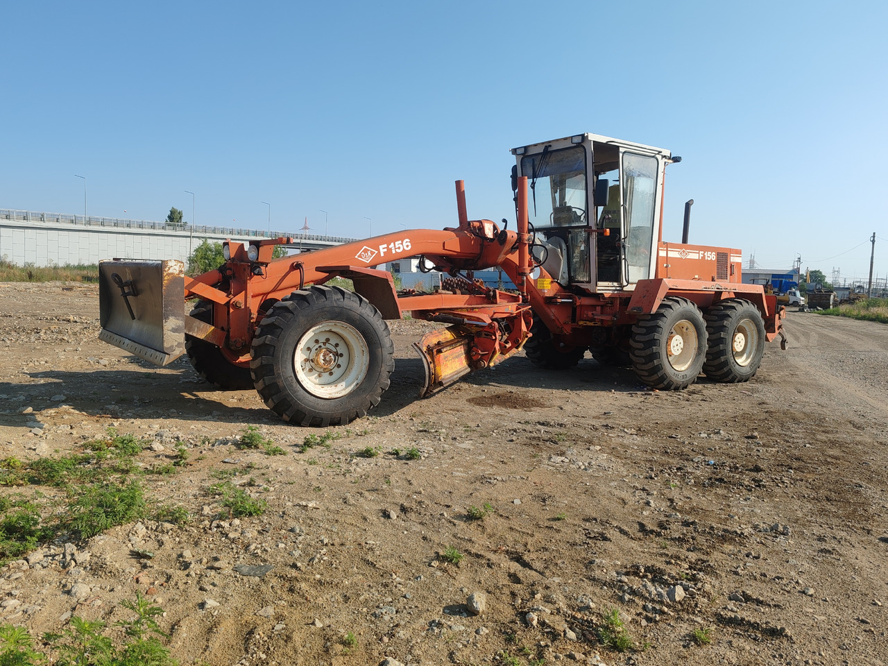 Greder O&K F156 - Máquina de construção: foto 1 Greder O&K F156 - Máquina de construção: foto 1