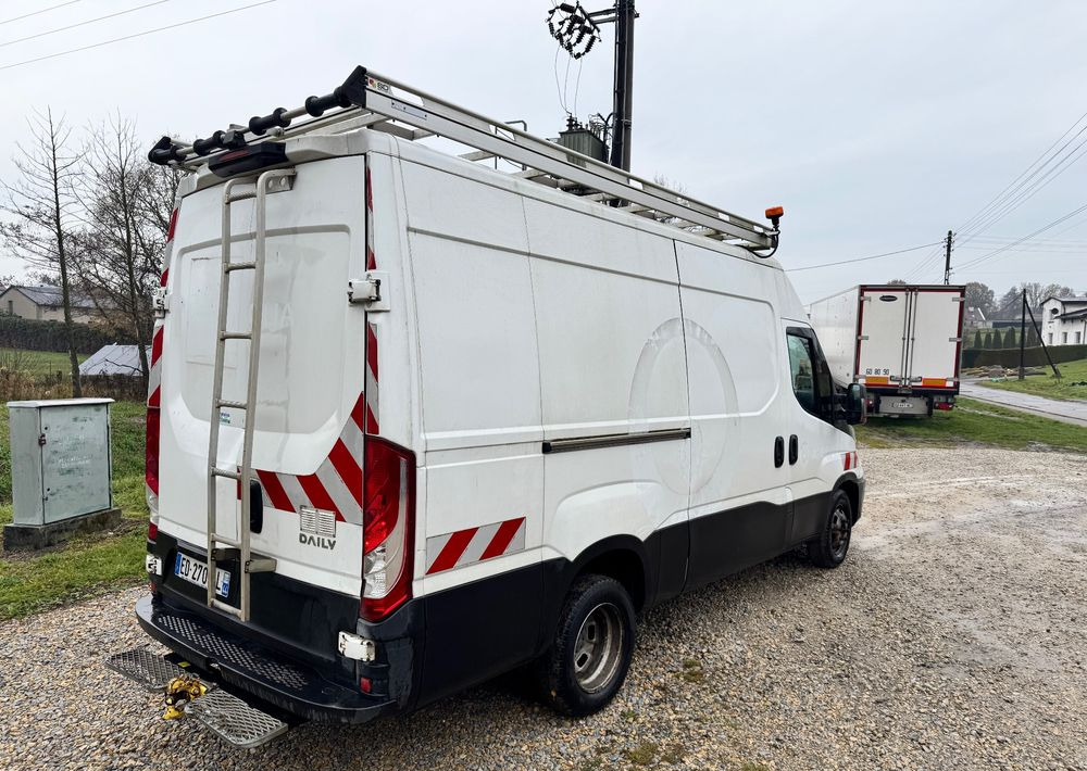 Iveco 35C21 - Furgão: foto 4 Iveco 35C21 - Furgão: foto 4