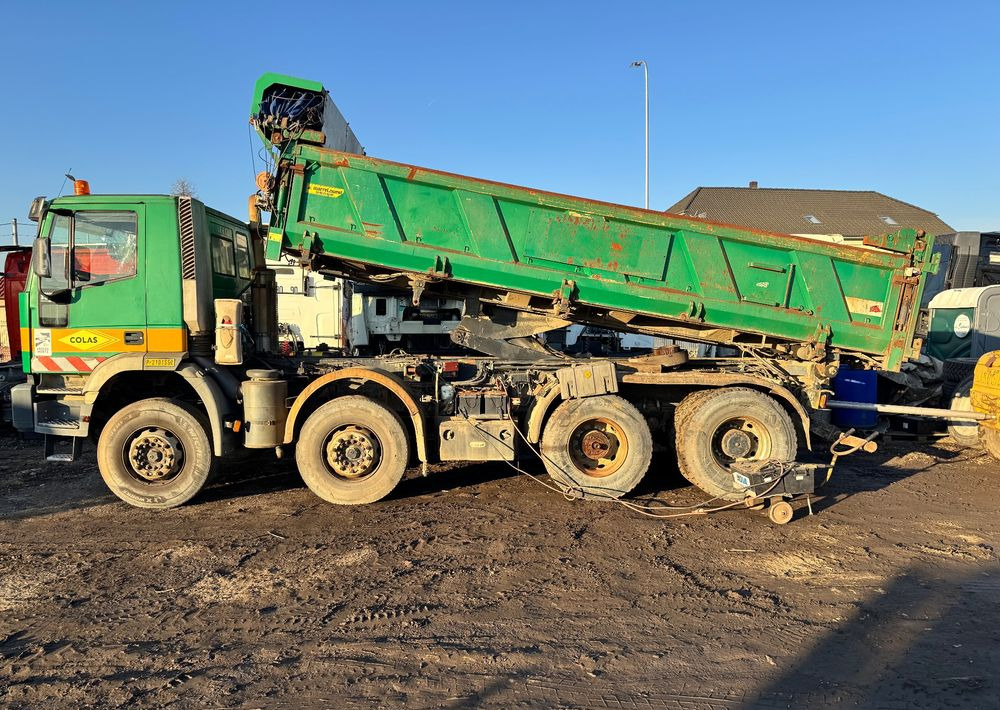 Iveco EuroTrakker - Camião basculante: foto 3 Iveco EuroTrakker - Camião basculante: foto 3