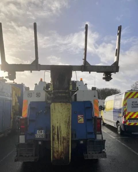 Volvo FL10 - Caminhão reboque: foto 4 Volvo FL10 - Caminhão reboque: foto 4