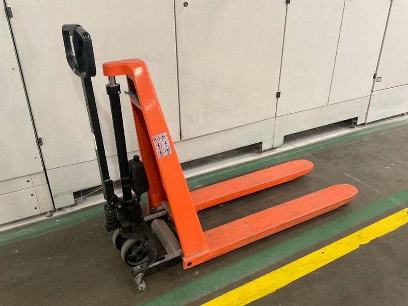 BT/Toyota HHM100 - Empilhador: foto 2 BT/Toyota HHM100 - Empilhador: foto 2