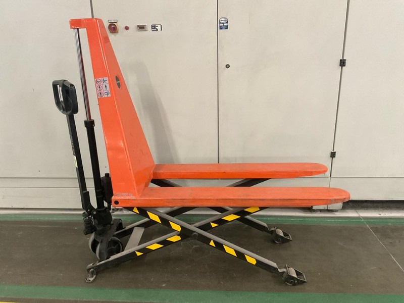 BT/Toyota HHM100 - Empilhador: foto 3 BT/Toyota HHM100 - Empilhador: foto 3