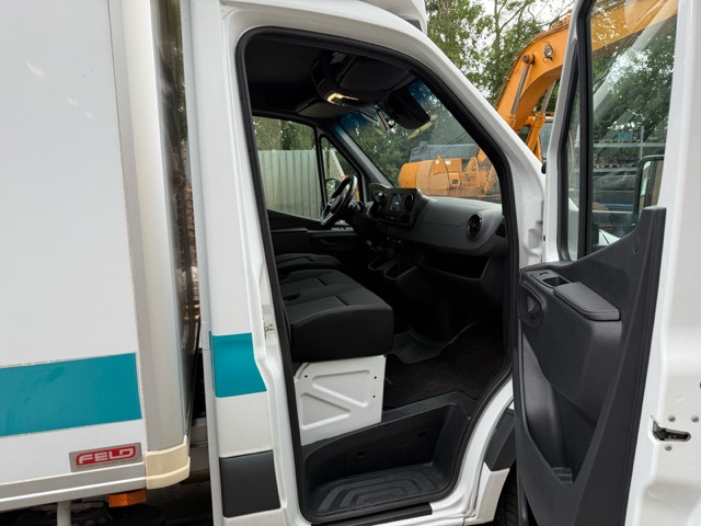 Furgão Mercedes-Benz Sprinter 519 FG 4x2: foto 18