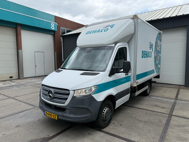 Mercedes-Benz Sprinter 519 FG 4x2 - Furgão: foto 1 Mercedes-Benz Sprinter 519 FG 4x2 - Furgão: foto 1