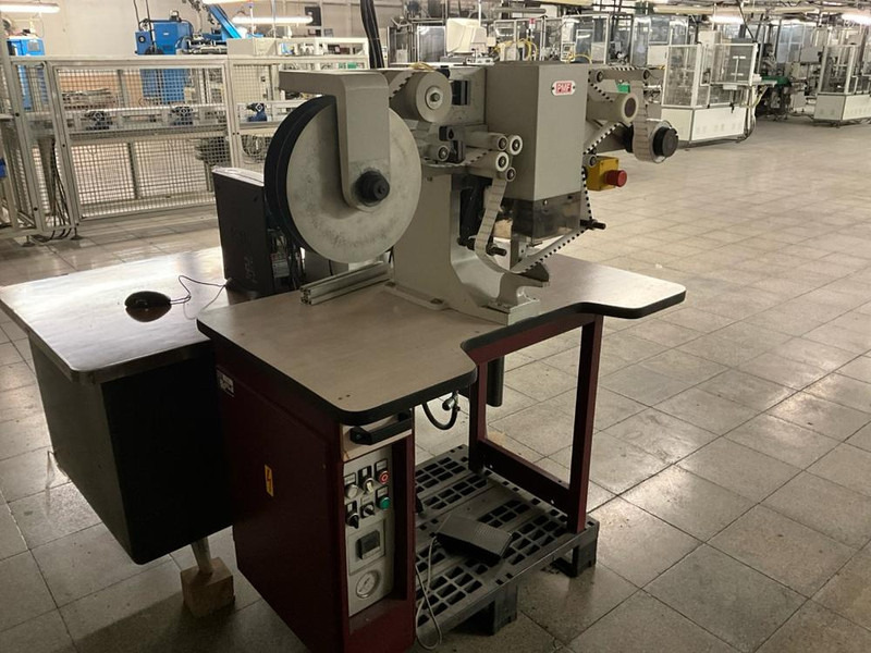 PMF 940 - Máquina de embalagem: foto 2 PMF 940 - Máquina de embalagem: foto 2