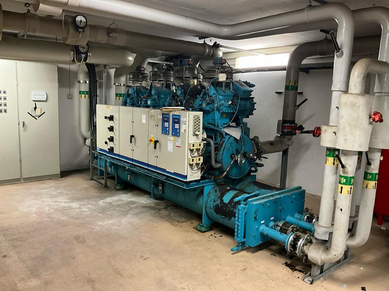 Stal KTK 207 - Máquina para metal: foto 1 Stal KTK 207 - Máquina para metal: foto 1