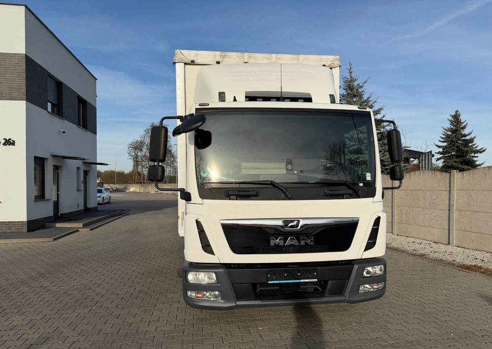 MAN TGL 12.250 - Camião de lona: foto 3 MAN TGL 12.250 - Camião de lona: foto 3