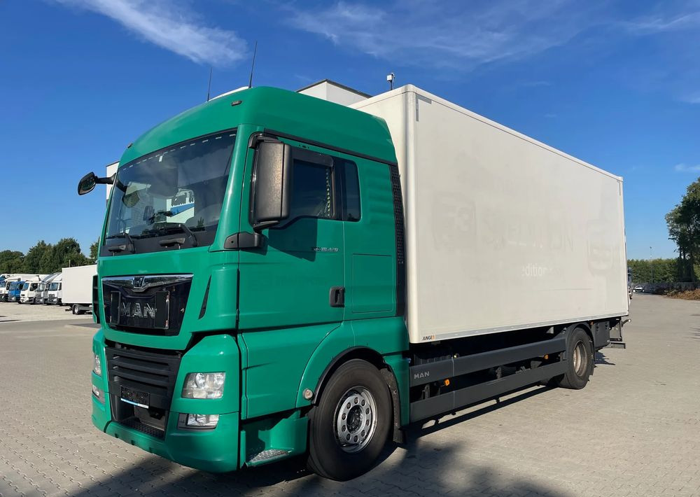 MAN TGX 18.420/ KONTENER 7,2m - Camião furgão: foto 2 MAN TGX 18.420/ KONTENER 7,2m - Camião furgão: foto 2