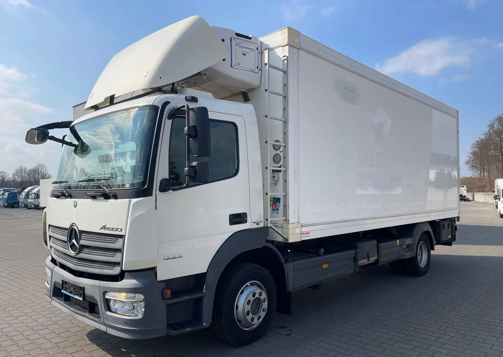 Mercedes-Benz ATEGO 1223/ CHŁODNIA/ 15 PALET - Camião frigorífico: foto 2 Mercedes-Benz ATEGO 1223/ CHŁODNIA/ 15 PALET - Camião frigorífico: foto 2