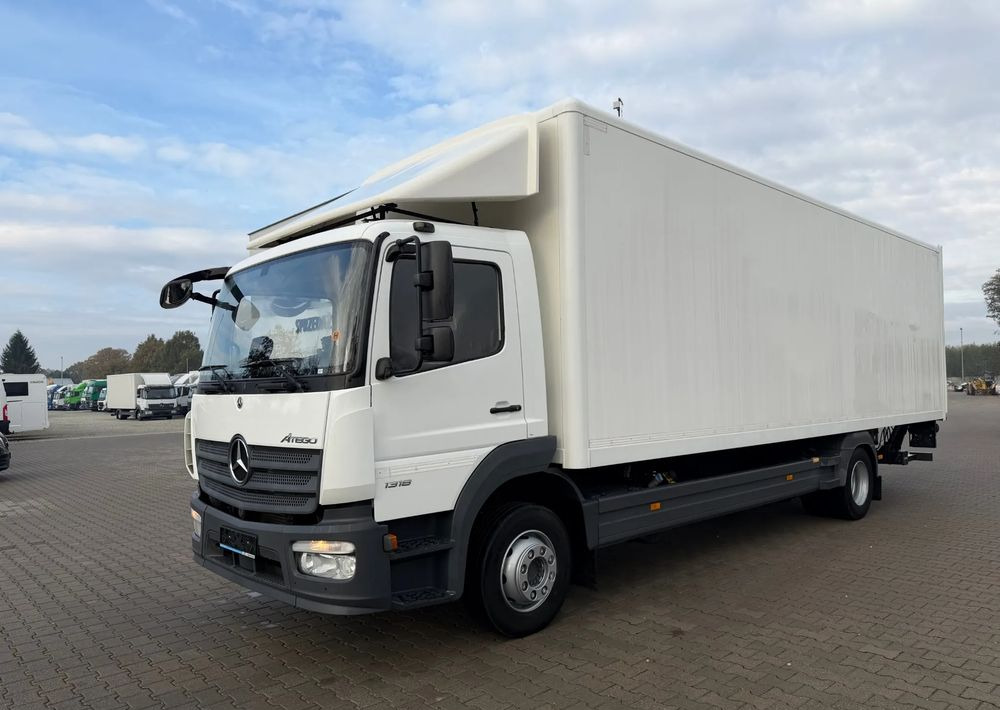 Mercedes-Benz ATEGO 1318 IZOTERMA 20 PALET! - Camião furgão: foto 2 Mercedes-Benz ATEGO 1318 IZOTERMA 20 PALET! - Camião furgão: foto 2
