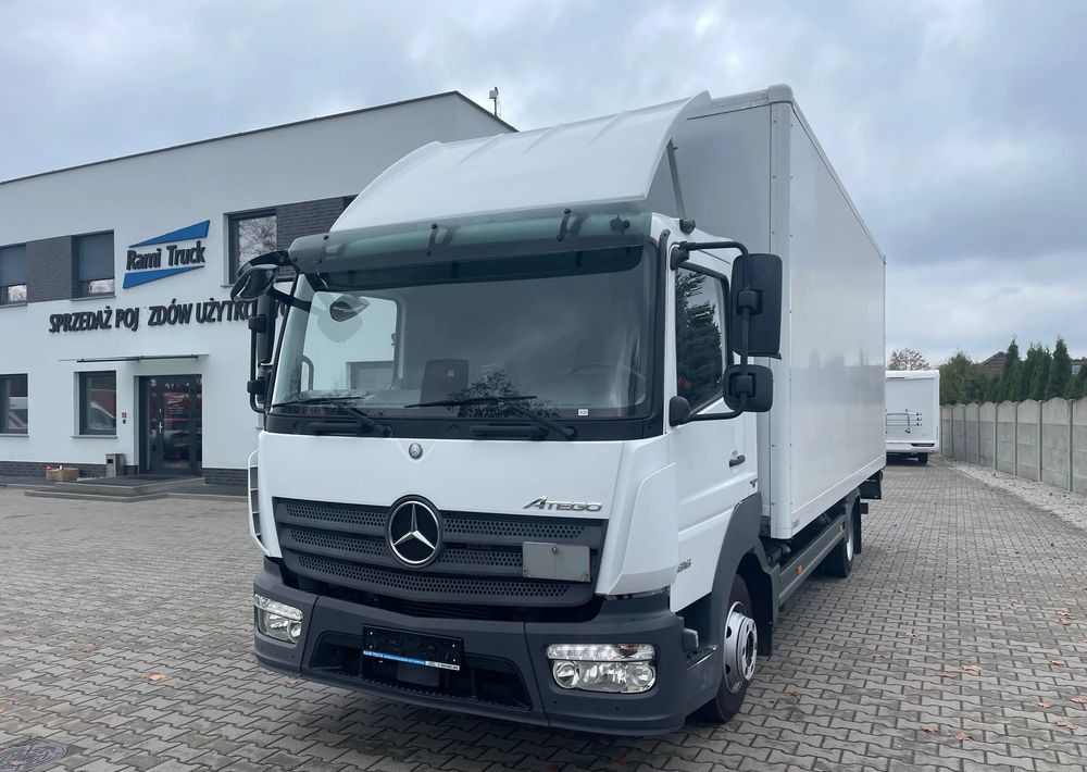 Mercedes-Benz ATEGO 816 DMC 8600 kg - Camião furgão: foto 1 Mercedes-Benz ATEGO 816 DMC 8600 kg - Camião furgão: foto 1
