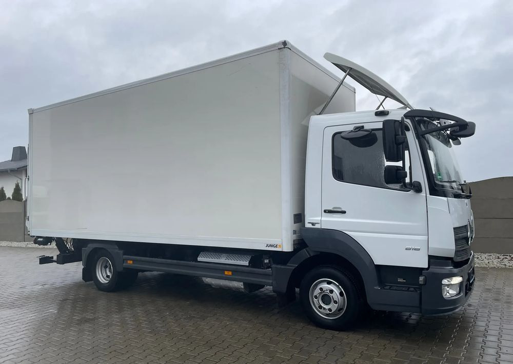 Mercedes-Benz ATEGO 816,ładowność 3 tony! - Camião furgão: foto 4 Mercedes-Benz ATEGO 816,ładowność 3 tony! - Camião furgão: foto 4
