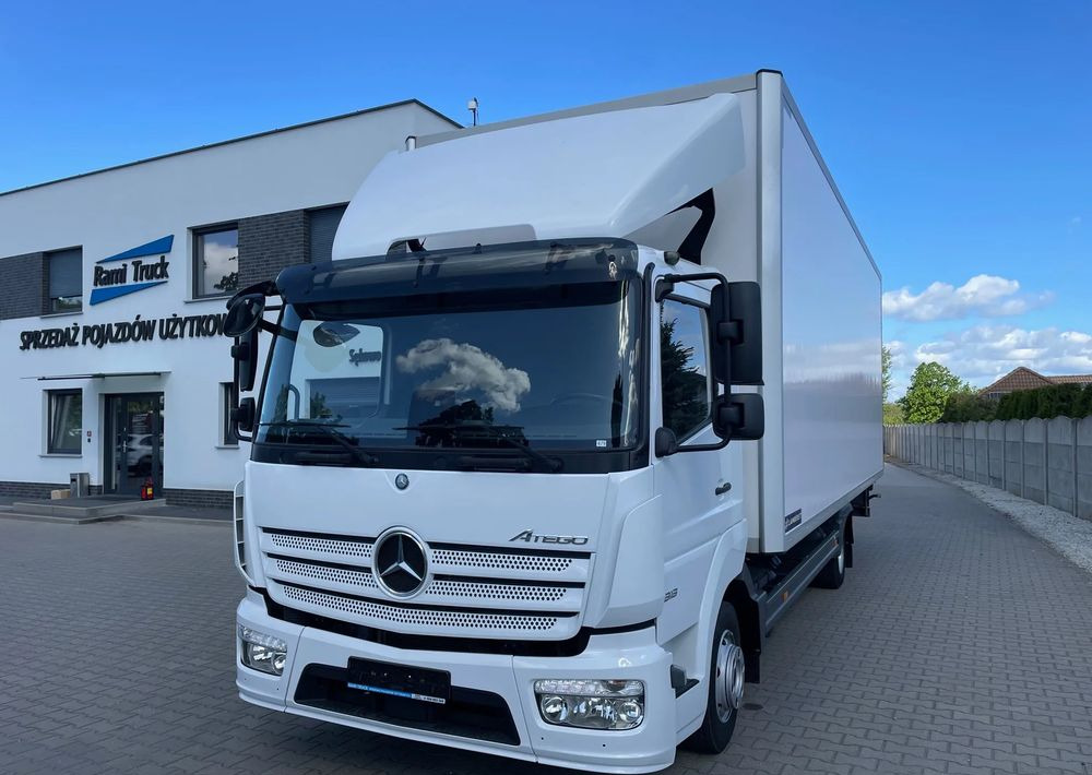 Mercedes-Benz ATEGO 818, IZOTERMA OGRZEWANA! - Camião furgão: foto 1 Mercedes-Benz ATEGO 818, IZOTERMA OGRZEWANA! - Camião furgão: foto 1